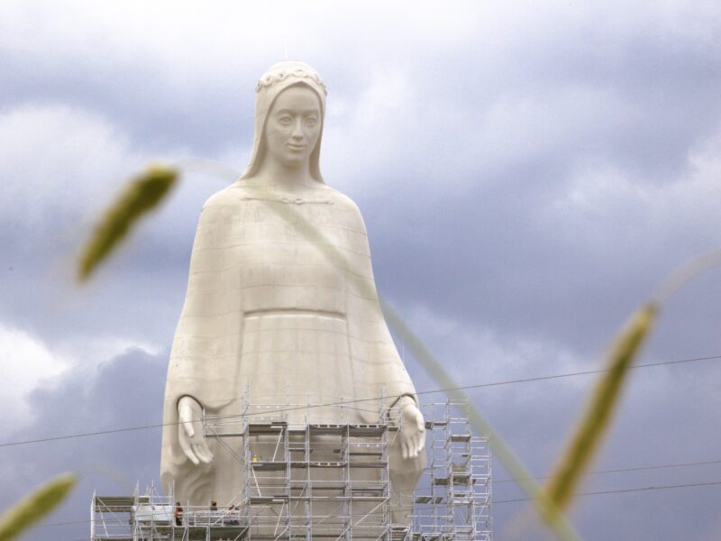 Madonna della Misericordia di Konotopie realizzata con casseforme monumentali progettate da Arbloc